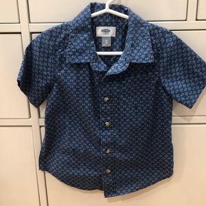 Old navy button down shirt
